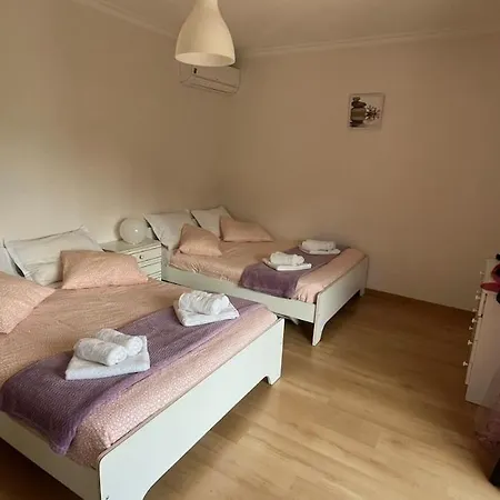 Casa Malheiro 89 * Freixo (Norte)