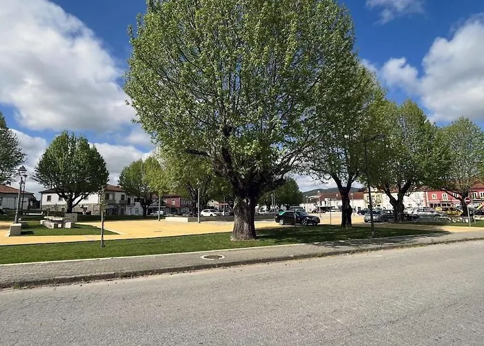 Casa Malheiro 89 * Freixo (Norte)